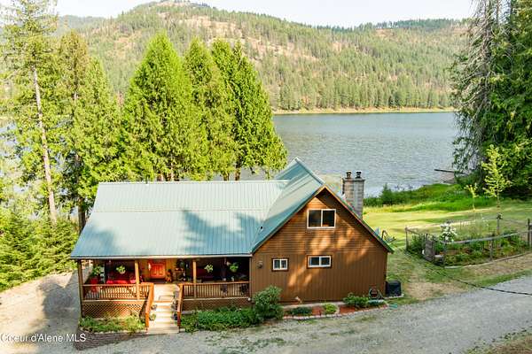 4.65 Acres of Land with Home for Sale in Sagle, Idaho