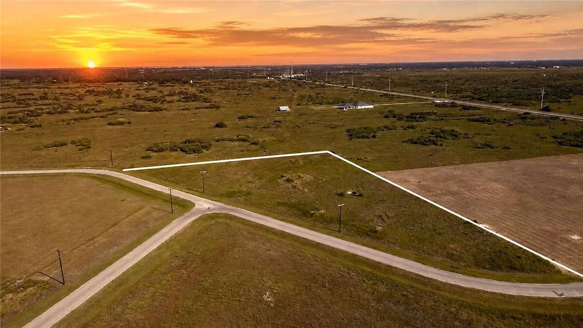 2.75 Acres of Residential Land for Sale in Rockport, Texas