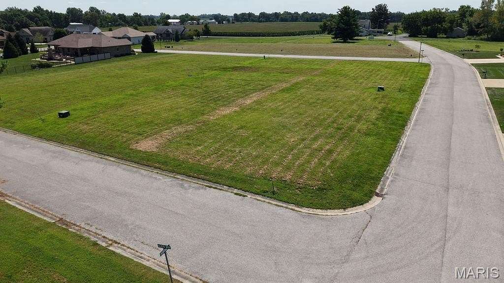 0.32 Acres of Residential Land for Sale in Staunton, Illinois