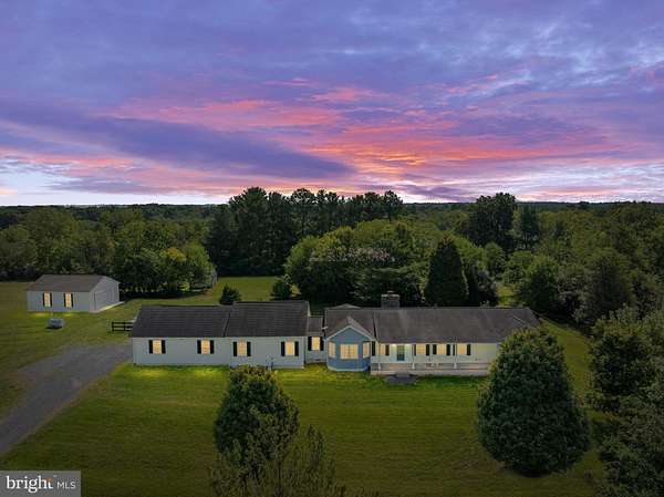 31.4 Acres of Land with Home for Sale in Berryville, Virginia