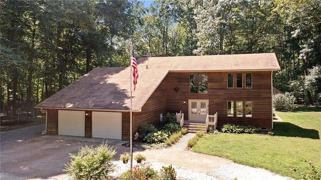 5.12 Acres of Land with Home for Sale in Gloucester, Virginia