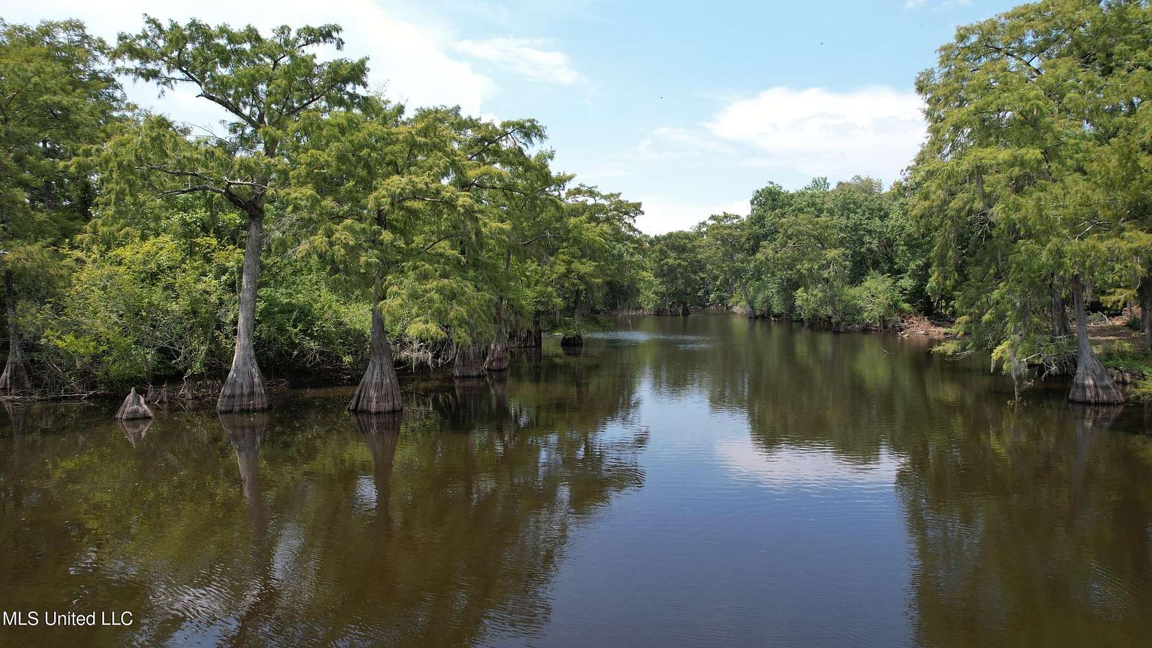 684 Acres of Recreational Land for Sale in Krotz Springs, Louisiana
