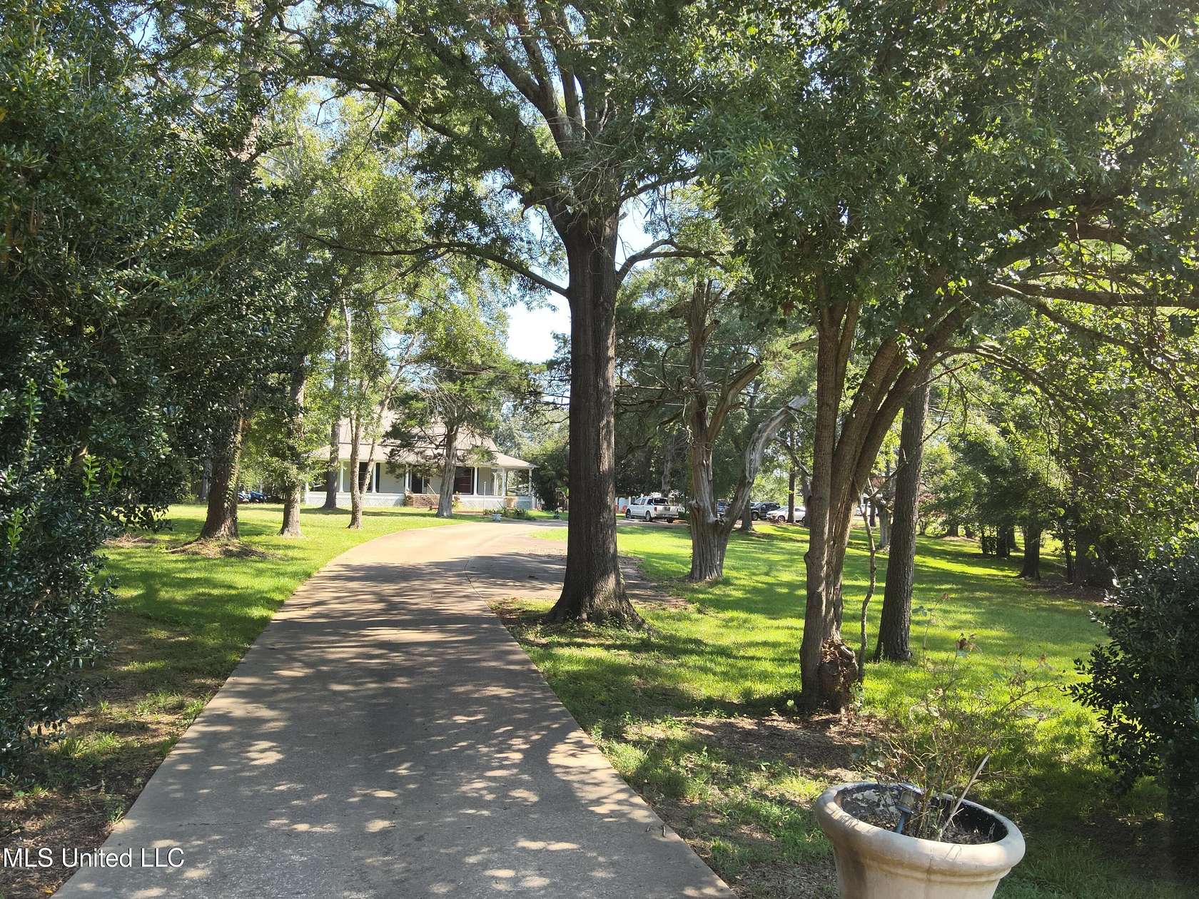 35 Acres of Land with Home for Sale in Canton, Mississippi
