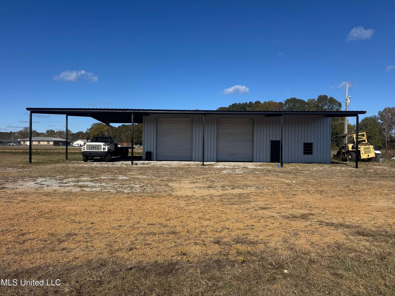 27 Acres of Land for Sale in Winona, Mississippi