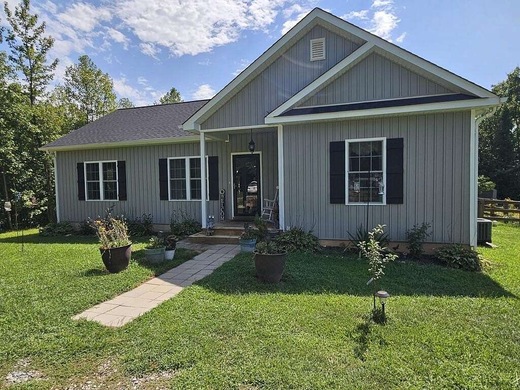 2 Acres of Land with Home for Sale in Rice, Virginia
