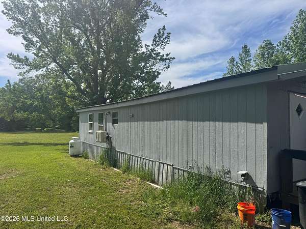 8.6 Acres of Land with Home for Sale in Yazoo City, Mississippi