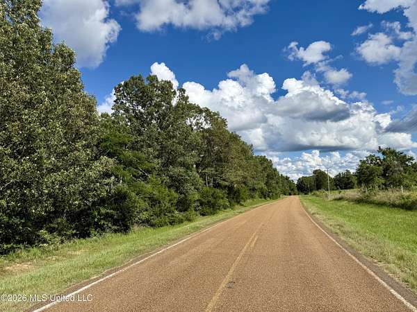 5.62 Acres of Residential Land for Sale in Lexington, Mississippi