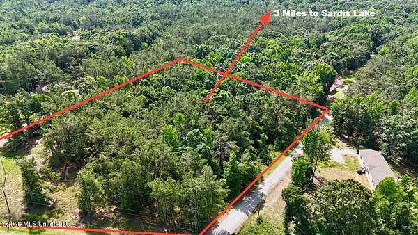 4.9 Acres of Residential Land for Sale in Como, Mississippi
