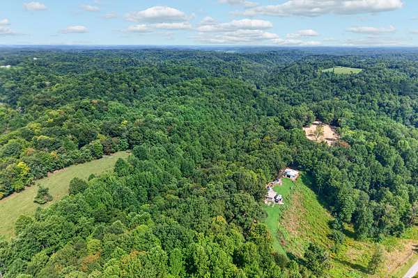 83 Acres of Agricultural & Residential Land for Sale in Bloomington Springs, Tennessee