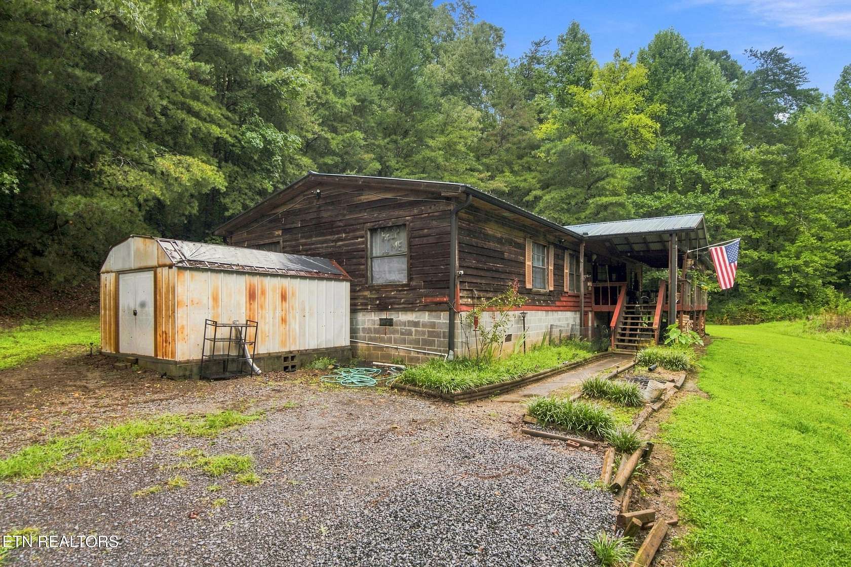 1.74 Acres of Land with Home for Sale in Maryville, Tennessee