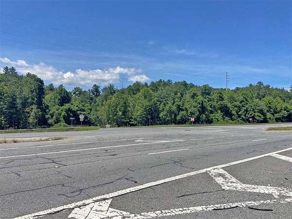 17.1 Acres of Agricultural Land for Sale in Ellijay, Georgia