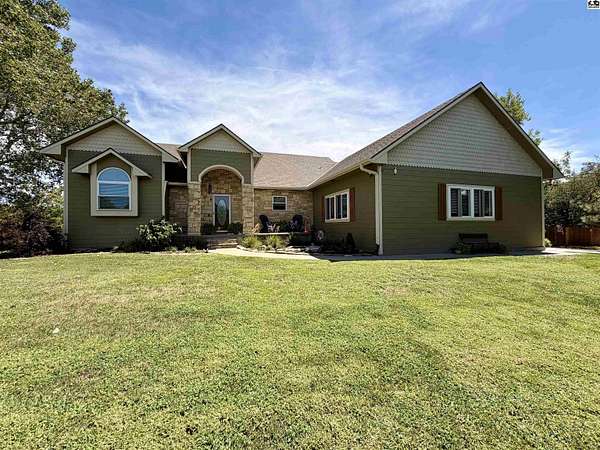 2.55 Acres of Land with Home for Sale in Hutchinson, Kansas