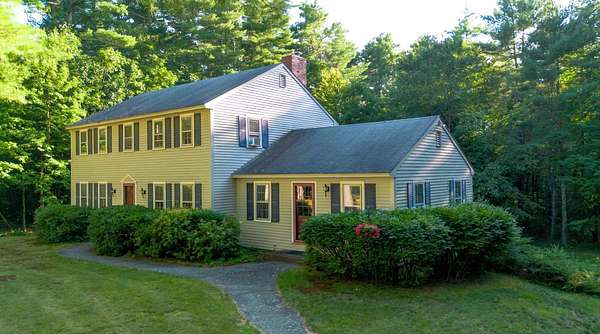 1.8 Acres of Land with Home for Sale in Amherst, New Hampshire