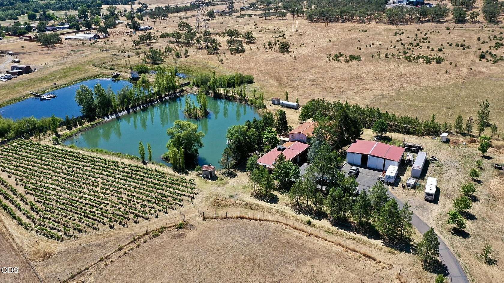 10.4 Acres of Land with Home for Sale in Central Point, Oregon