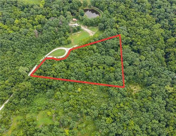 3.1 Acres of Residential Land for Sale in Lathrop, Missouri