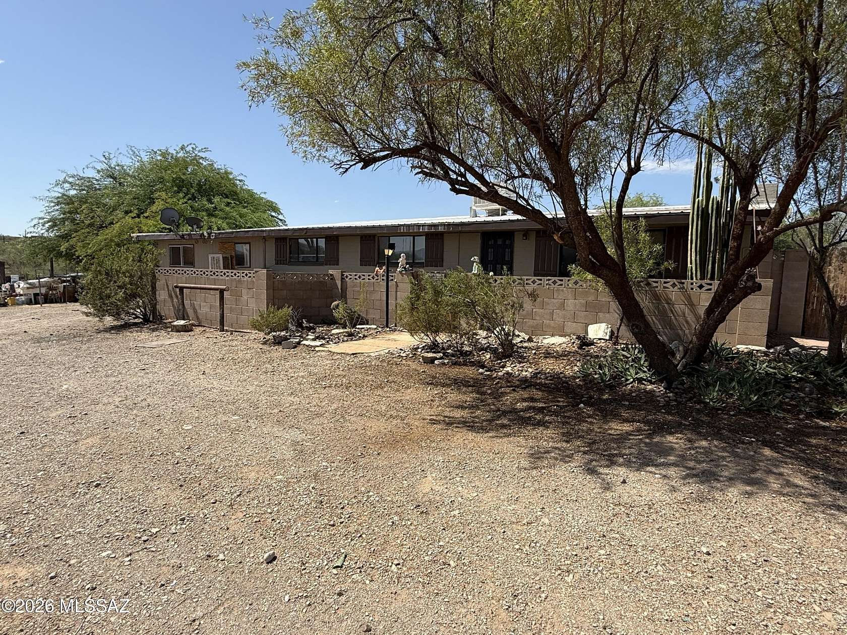 4 Acres of Land with Home for Sale in Tucson, Arizona