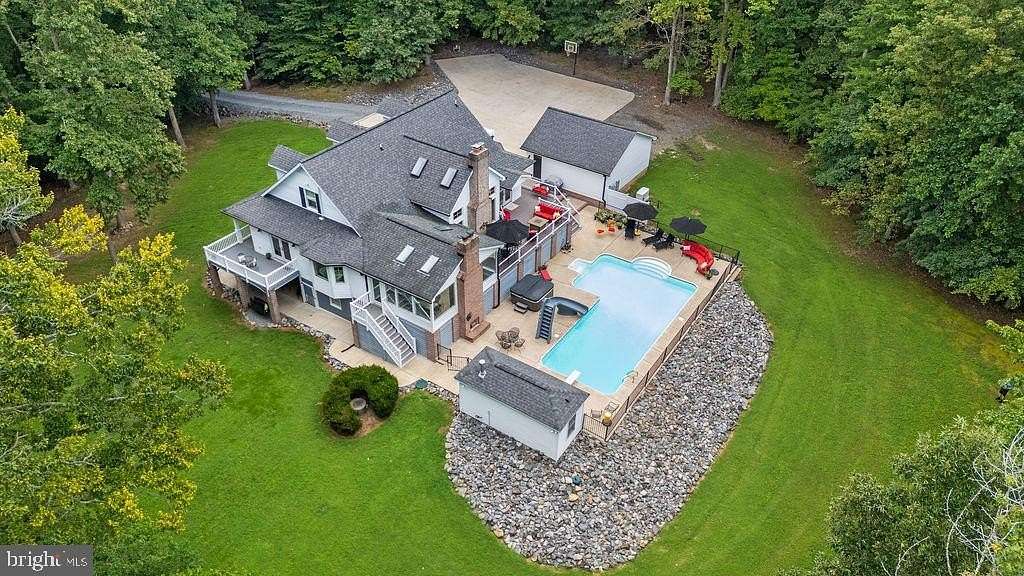 5.1 Acres of Land with Home for Sale in Fredericksburg, Virginia