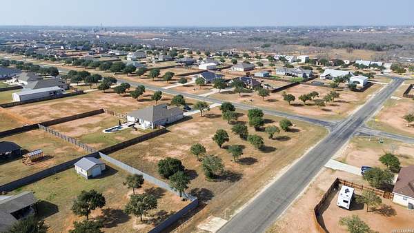 0.75 Acres of Residential Land for Sale in Lytle, Texas