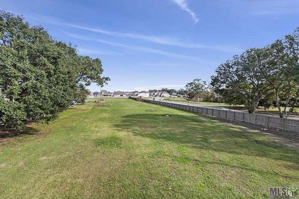 0.86 Acres of Residential Land for Sale in Prairieville, Louisiana