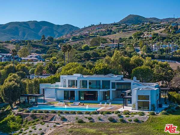 6.74 Acres of Land with Home for Sale in Malibu, California