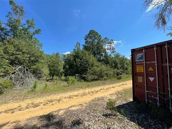 0.24 Acres of Residential Land for Sale in Interlachen, Florida