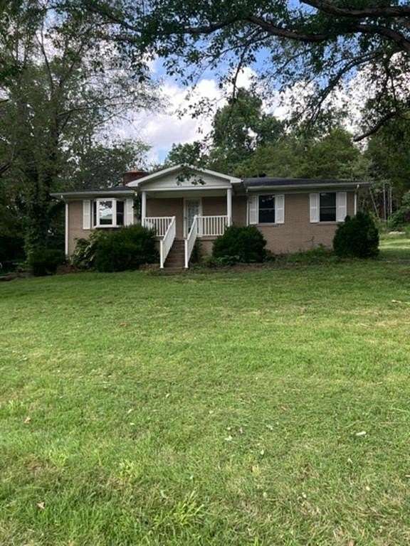 3 Acres of Land with Home for Sale in Brownsville, Kentucky