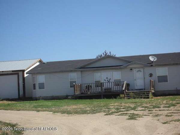 10.2 Acres of Land with Home for Sale in Pinedale, Wyoming