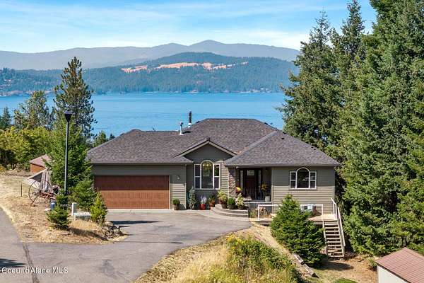 3.37 Acres of Land with Home for Sale in Coeur d'Alene, Idaho
