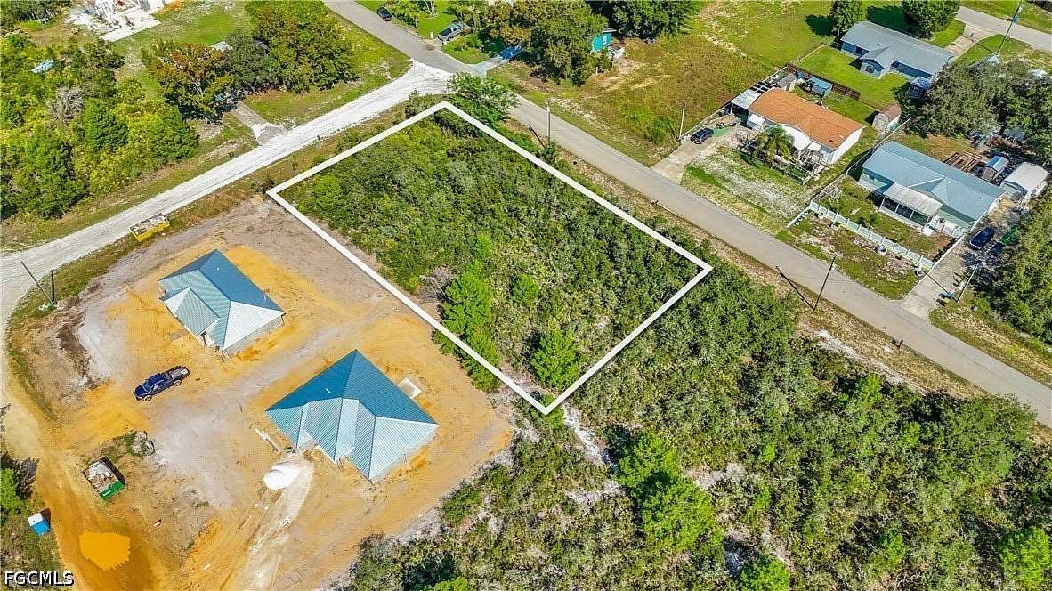 0.46 Acres of Land for Sale in Avon Park, Florida