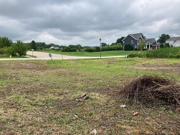 0.47 Acres of Residential Land for Sale in Grayslake, Illinois