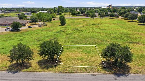 0.1 Acres of Land for Sale in Stephenville, Texas