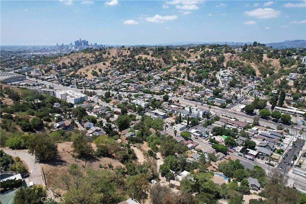 0.1 Acres of Residential Land for Sale in Los Angeles, California