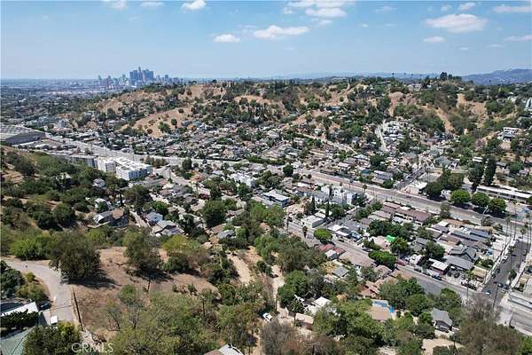 0.1 Acres of Residential Land for Sale in Los Angeles, California