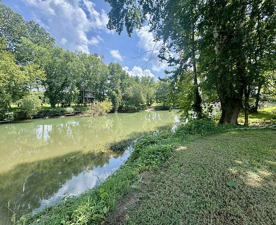 0.54 Acres of Land for Sale in Linden, Tennessee