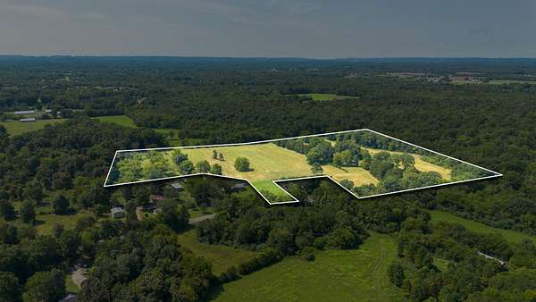 25.3 Acres of Land for Sale in Lewisburg, Tennessee