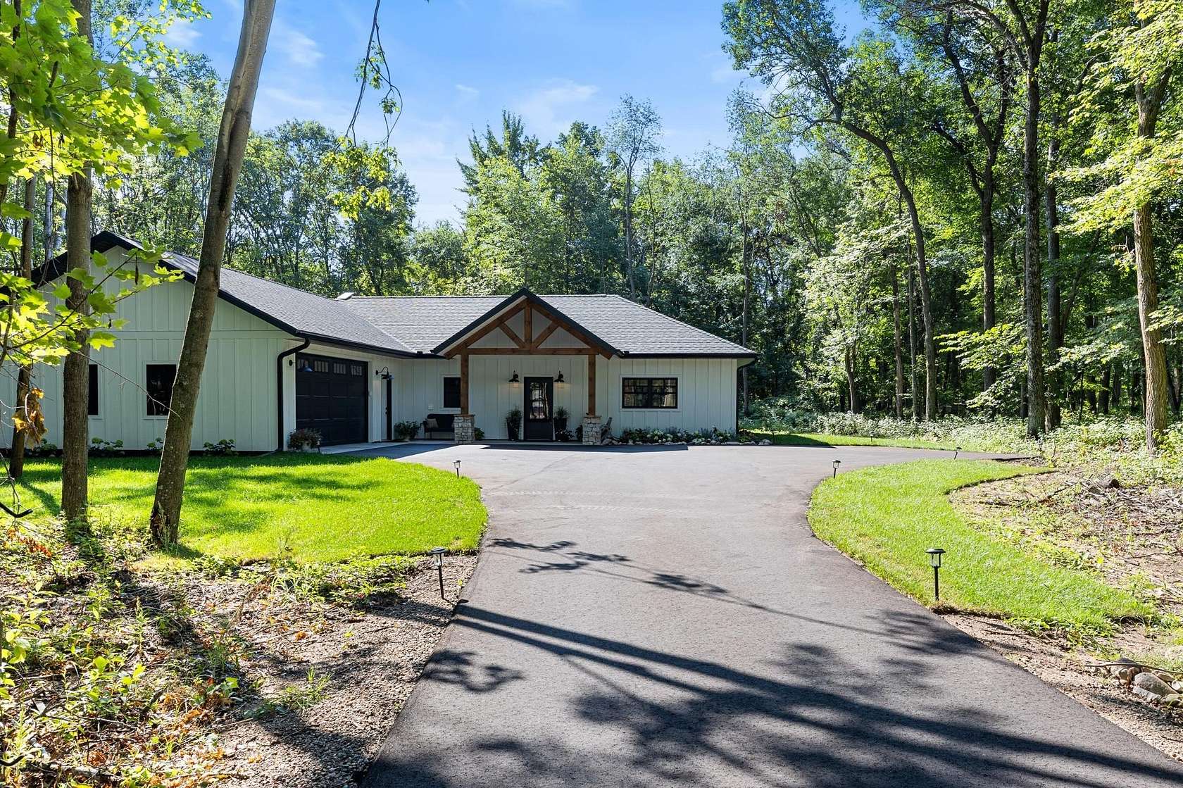 2.52 Acres of Land with Home for Sale in East Gull Lake, Minnesota
