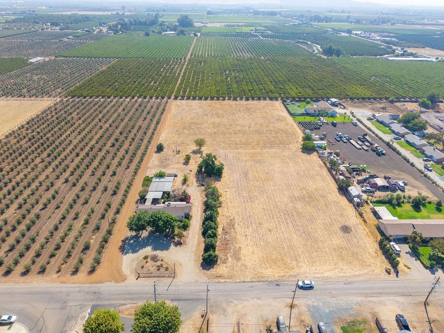 4.85 Acres of Land with Home for Sale in Reedley, California