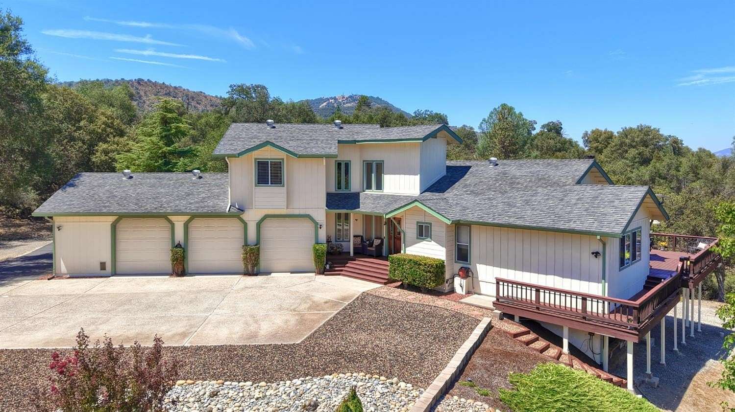 2.75 Acres of Land with Home for Sale in Oakhurst, California