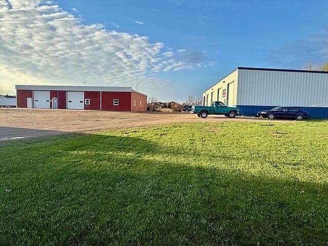 2.6 Acres of Improved Commercial Land for Sale in Aberdeen, South Dakota