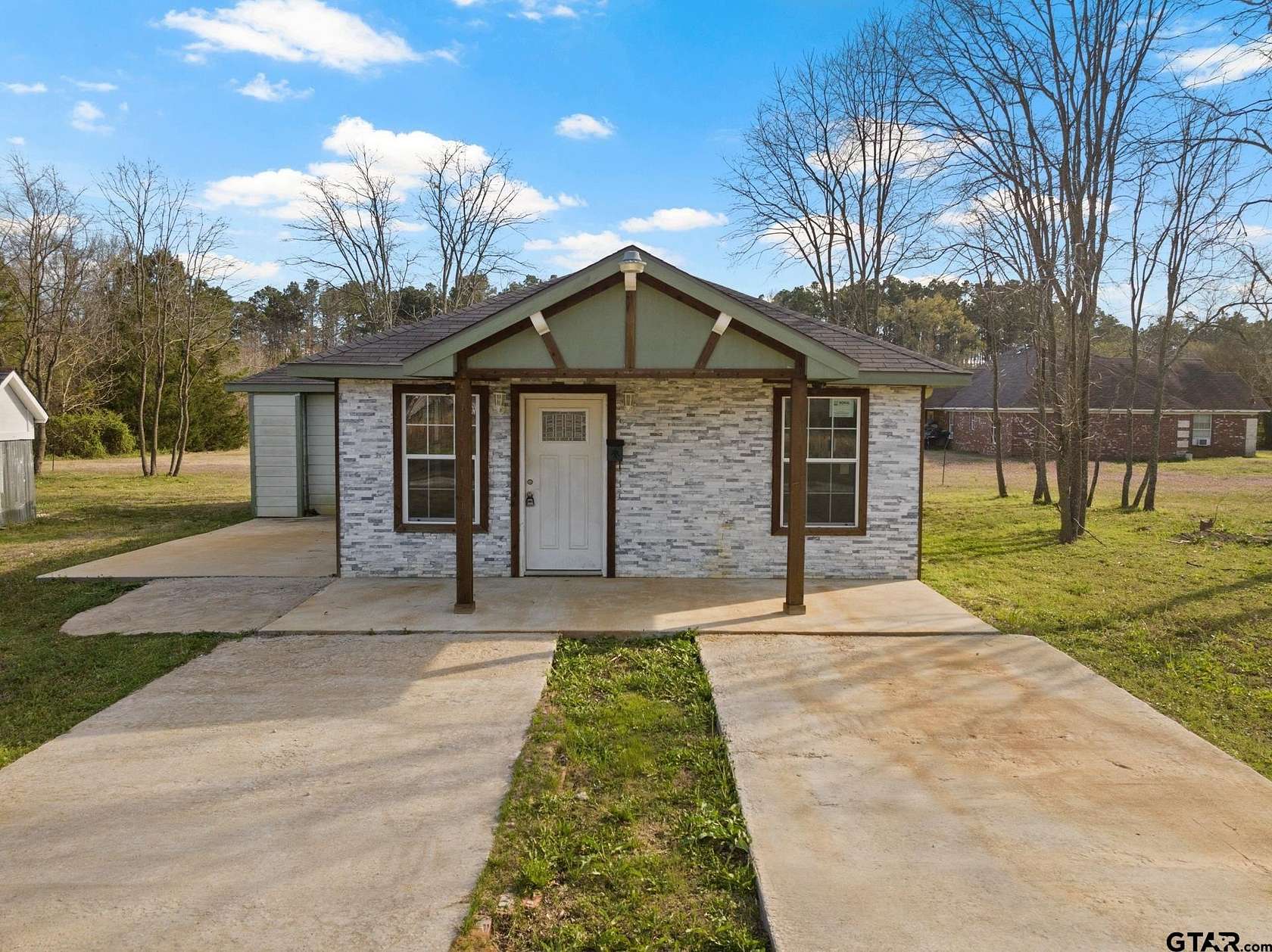 3.69 Acres of Land with Home for Sale in Mount Pleasant, Texas