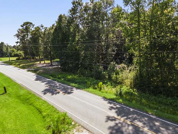 1.5 Acres of Land for Sale in Loris, South Carolina