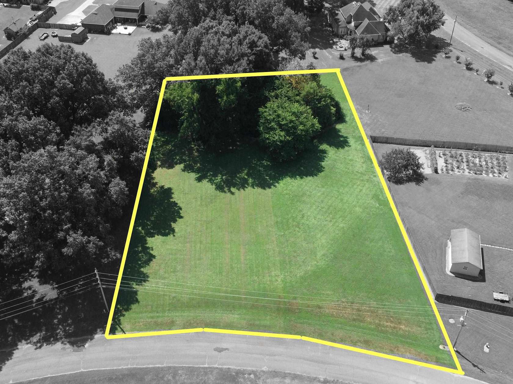 1.23 Acres of Residential Land for Sale in Somerville, Tennessee