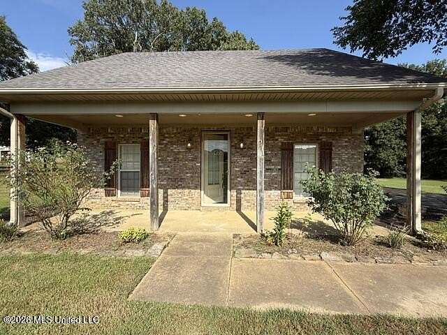 1.85 Acres of Land with Home for Sale in Byhalia, Mississippi