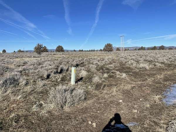 2.27 Acres of Residential Land for Sale in Sprague River, Oregon