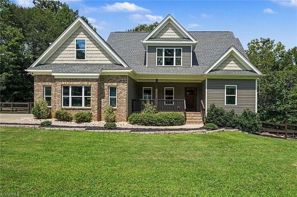 5 Acres of Land with Home for Sale in Advance, North Carolina