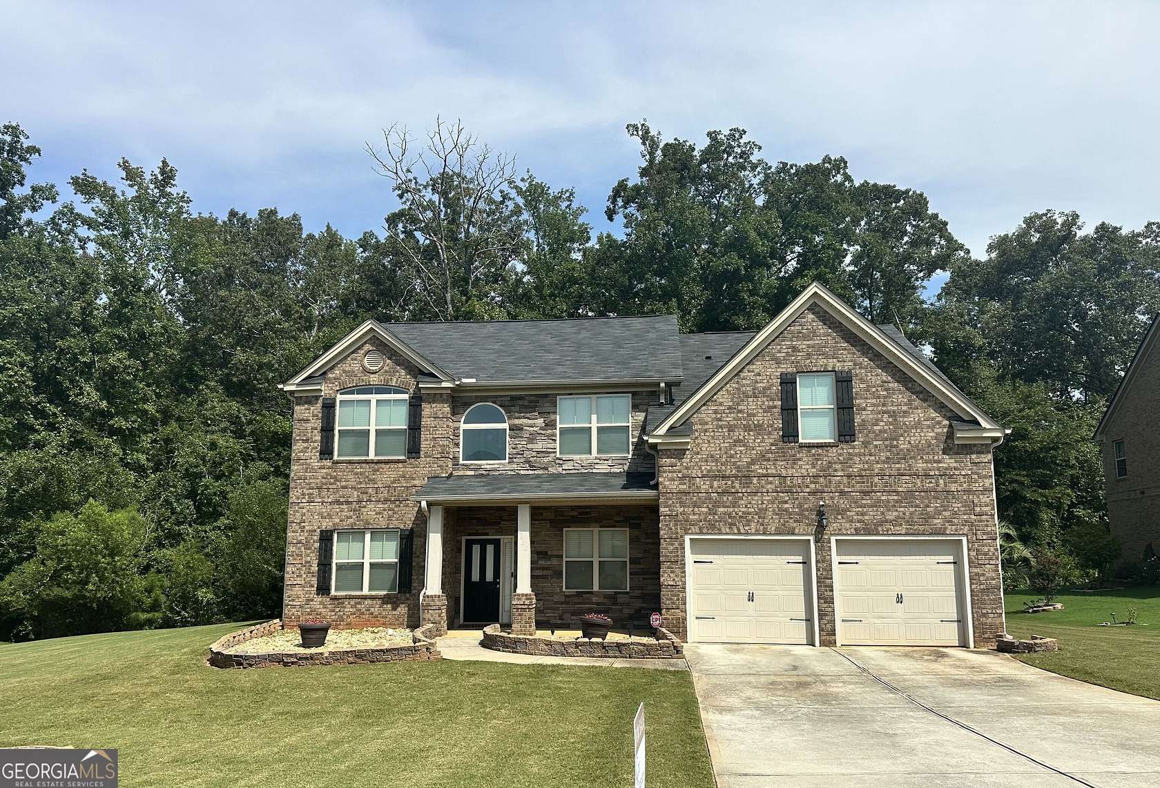 1.56 Acres of Land with Home for Sale in Stockbridge, Georgia