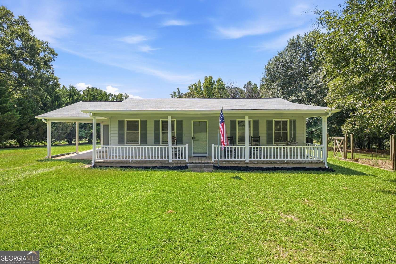 2.52 Acres of Land with Home for Sale in Commerce, Georgia