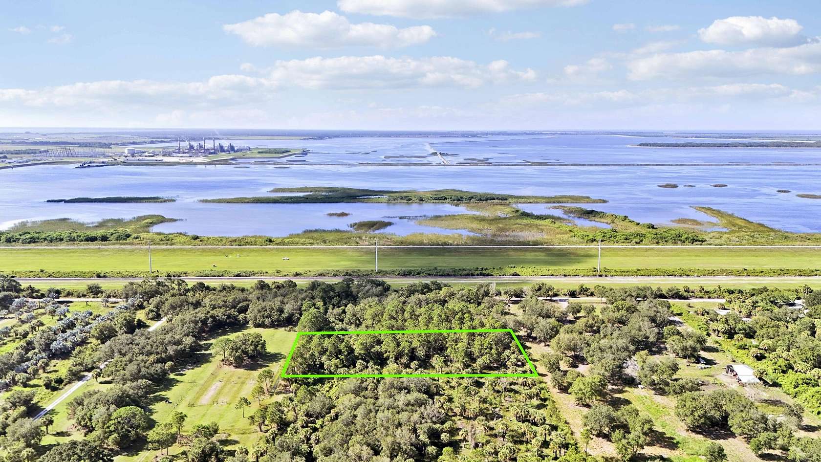 1 Acre of Land for Sale in Indiantown, Florida