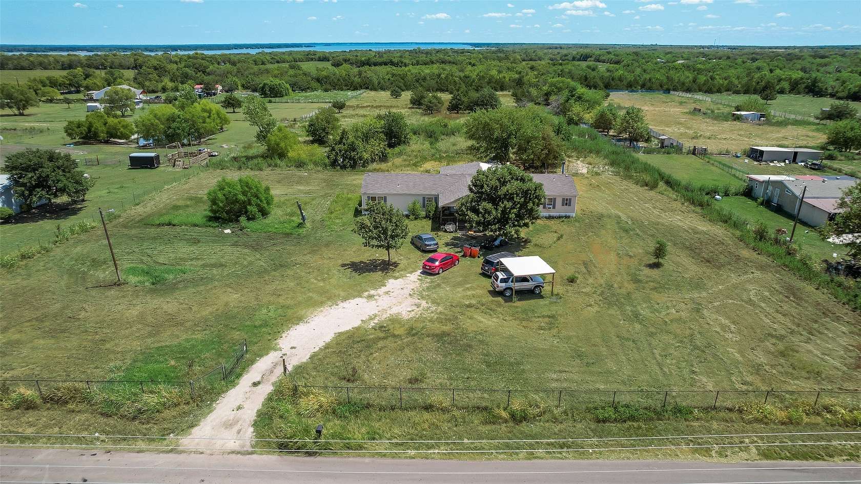 5.25 Acres of Land with Home for Sale in Quinlan, Texas