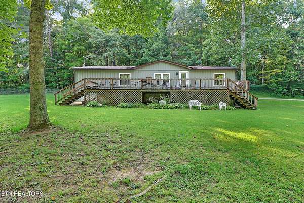7 Acres of Land with Home for Sale in Crossville, Tennessee